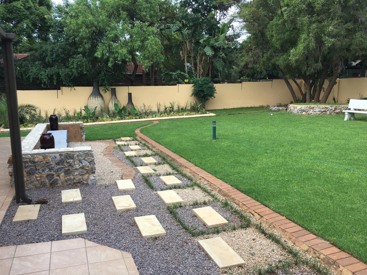 Riverton Manor Centurion Buitenkant foto