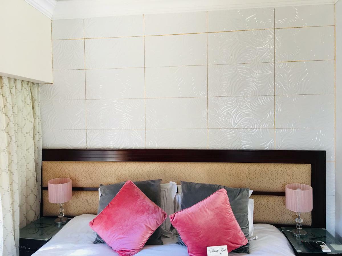 Riverton Manor Centurion Buitenkant foto
